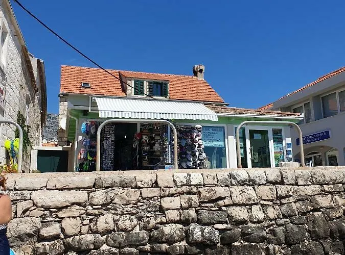 Vera By The Sea