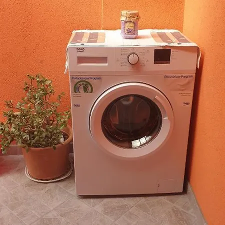 Vera By The Sea * Оребич