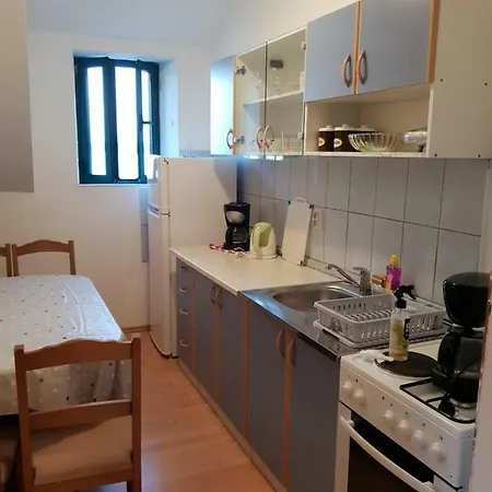Apartman Vera By The Sea *