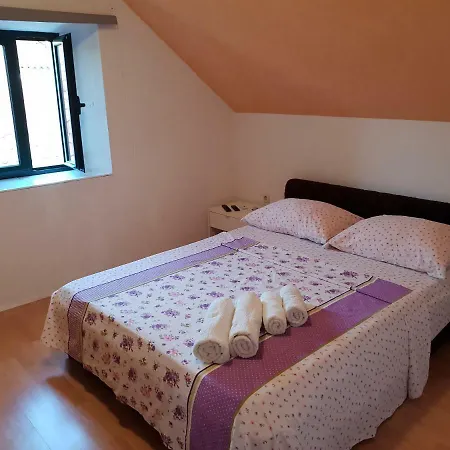 Vera By The Sea Апартаменты *